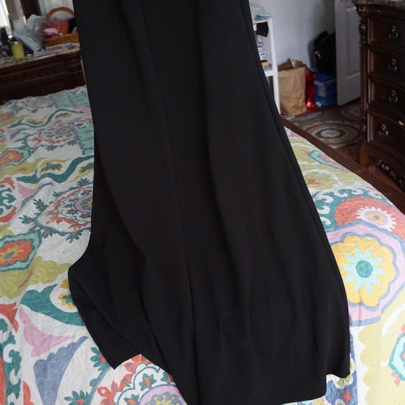 Black Mermaid Gown - Picture 9 of 14